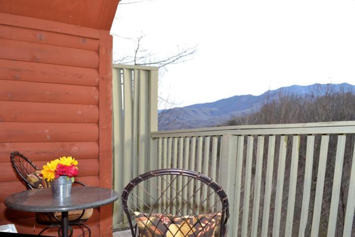 Mountain High Villa Гетлинбург Екстериор снимка